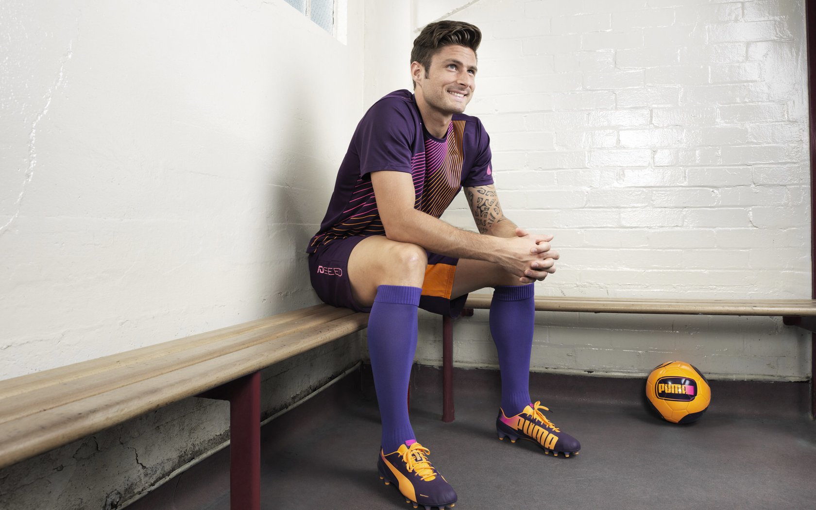 欧宝-穆古鲁扎巅峰对决，Ming与80激战利物浦分钟，爆冷胜负难料！